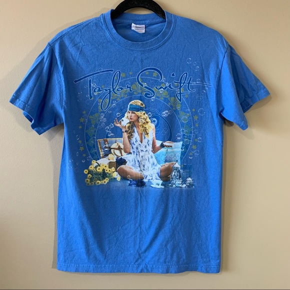 Taylor Swift Blue Fearless Tea Party 